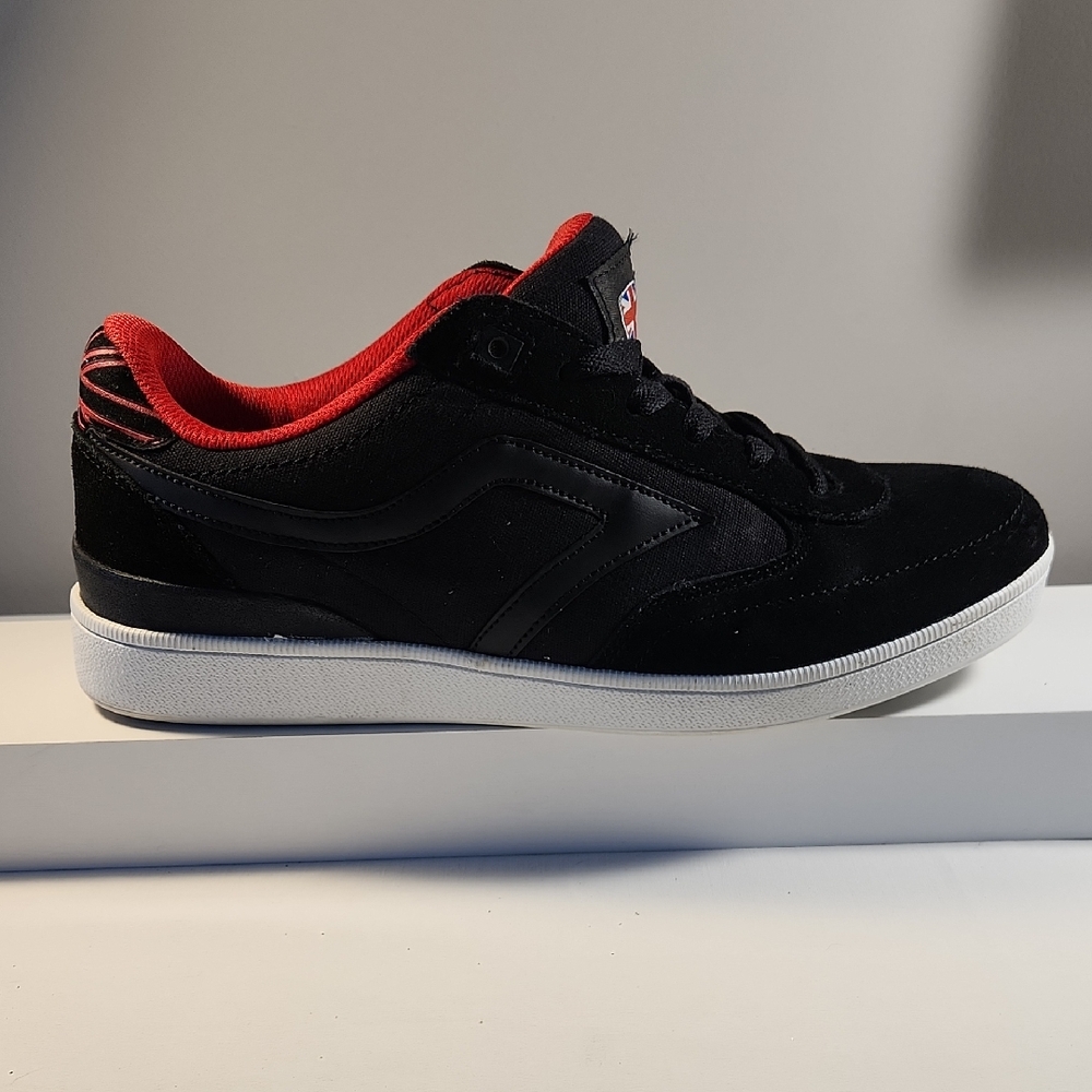 Airspeed x Brian Sumner‎ Men’s Skate Shoes – Black/Red – Size 8 Retro